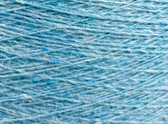 Hasegawa Art. HKA 4601 820 m / 100 g – Garn Seide Kaschmir Kid Mohair col. Himmelblau Melangè